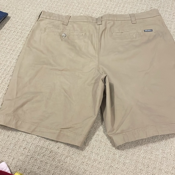 Eddie Bauer legend wash fit slim size 36 men khaki shorts - Picture 5 of 5
